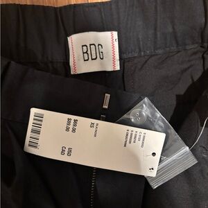 Nwt BDG size xs pleated pants